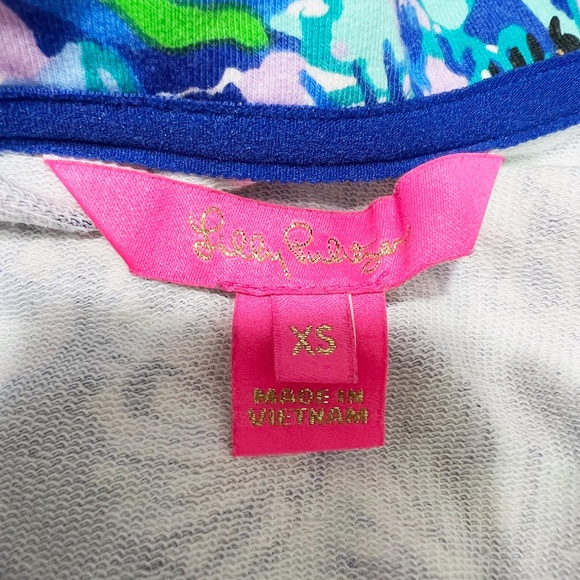 Lilly Pulitzer Skipper Popover UPF 50+ Blue Grotto Twilight Tropics Sweater XS - Picture 2 of 4